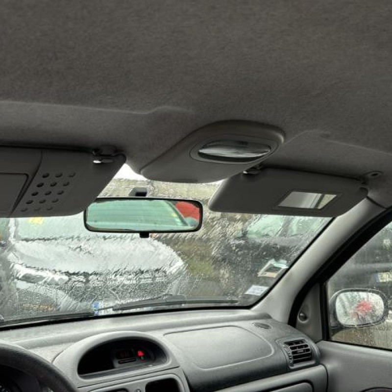 Boitier air bag RENAULT CLIO 2 Photo n°17