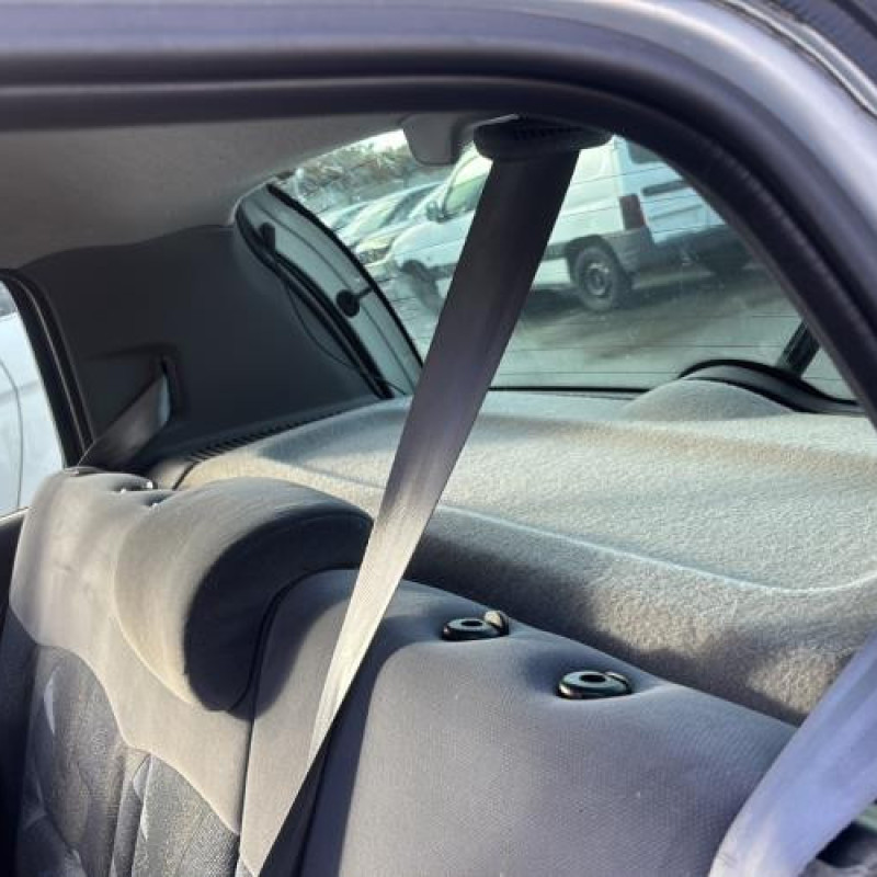 Boitier air bag RENAULT CLIO 2 Photo n°18