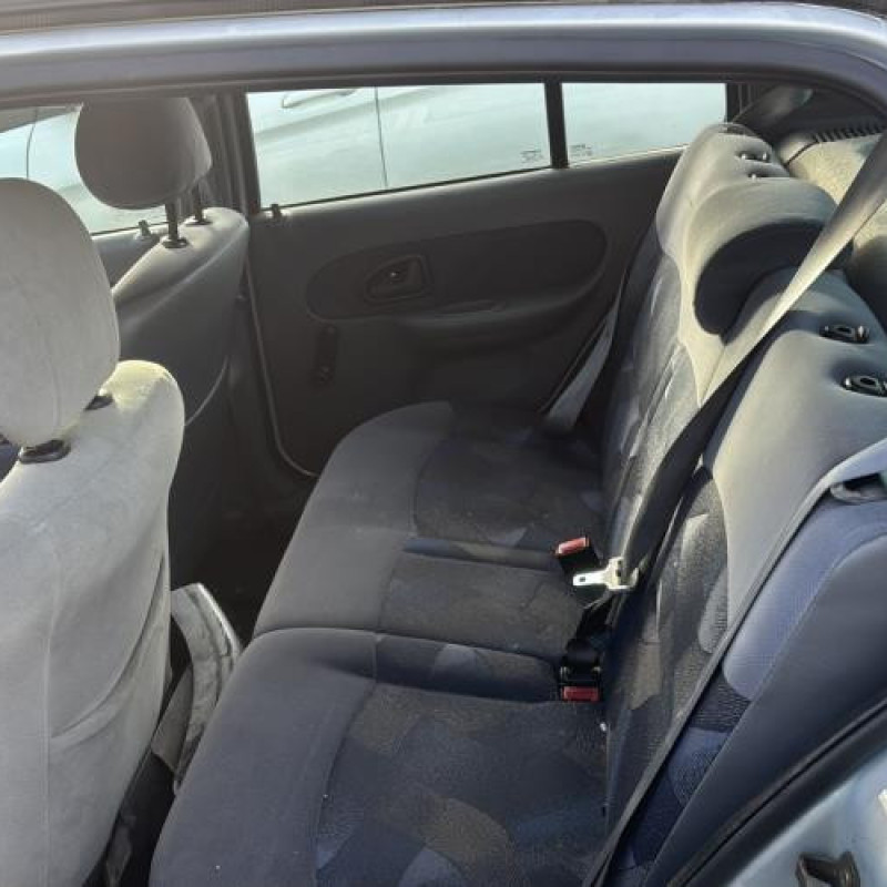 Boitier air bag RENAULT CLIO 2 Photo n°19