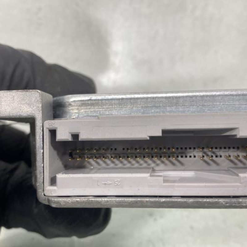 Boitier air bag RENAULT CLIO 2 Photo n°5