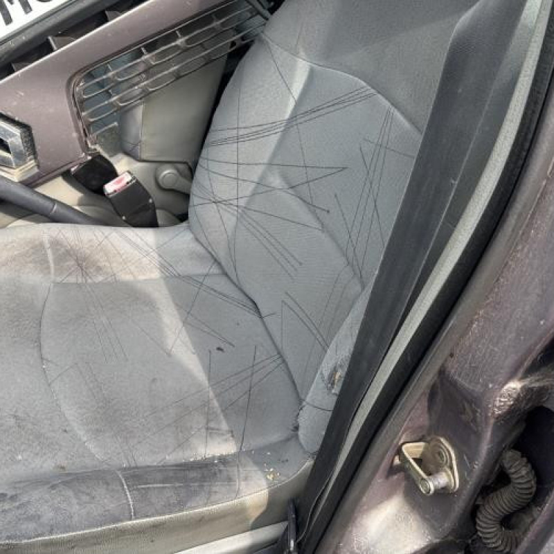 Boitier air bag RENAULT CLIO 2 Photo n°15