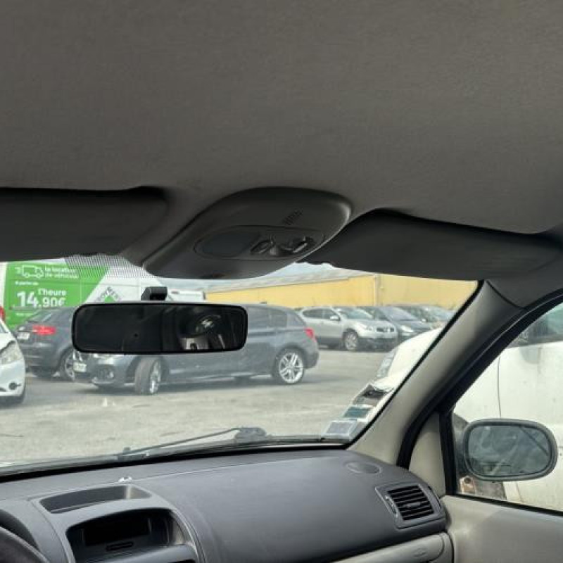 Boitier air bag RENAULT CLIO 2 Photo n°19