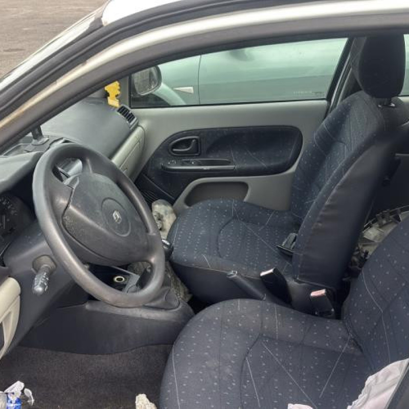 Boitier air bag RENAULT CLIO 2 Photo n°11