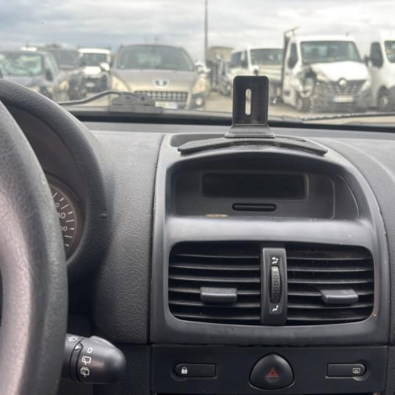 Boitier air bag RENAULT CLIO 2 Photo n°18