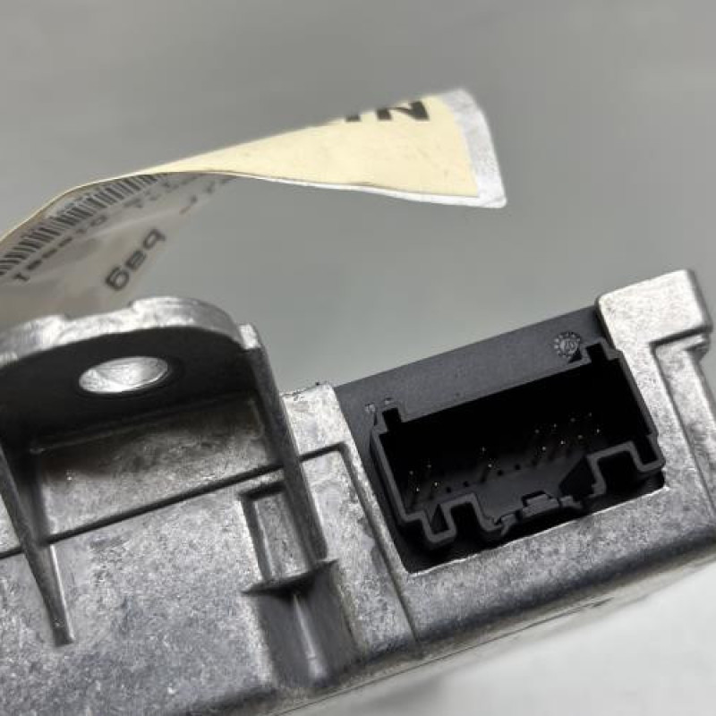 Boitier air bag RENAULT CLIO 3 Photo n°3