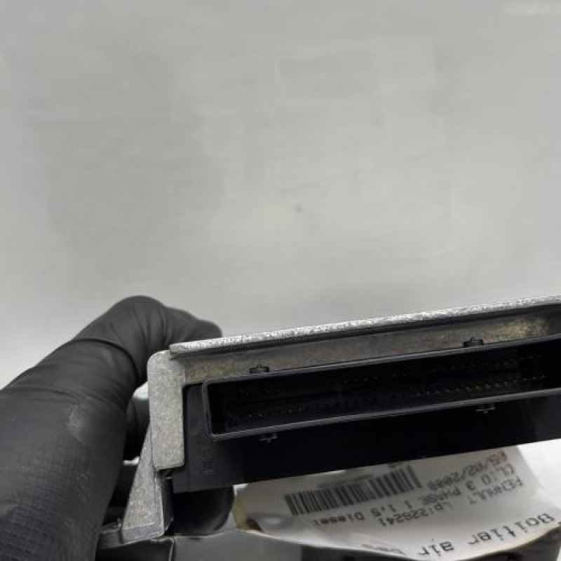 Boitier air bag RENAULT CLIO 3 Photo n°4