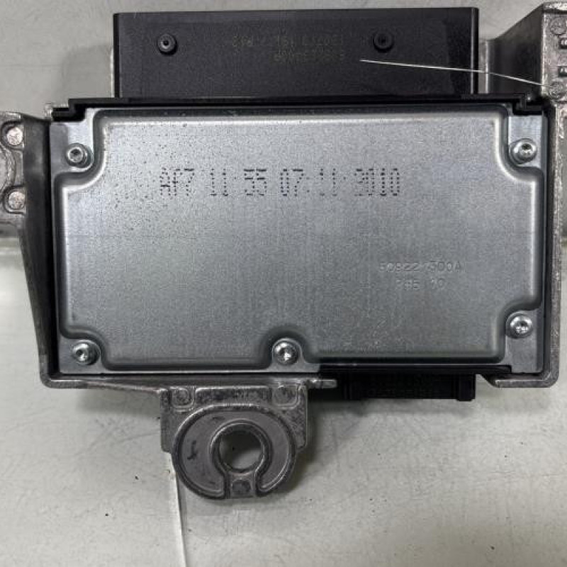 Boitier air bag RENAULT CLIO 3 Photo n°4