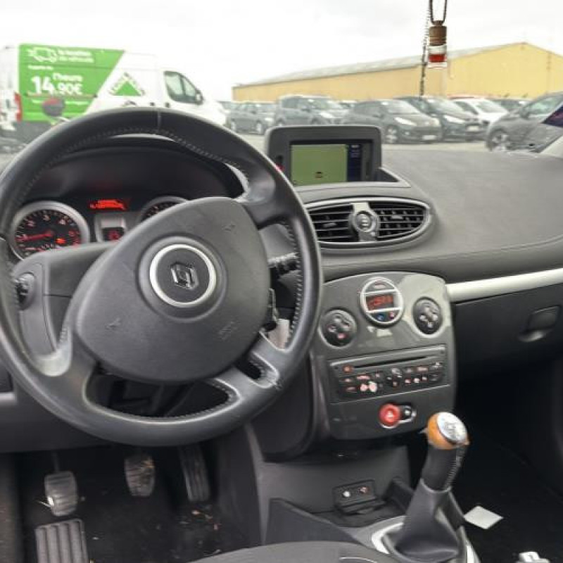 Boitier air bag RENAULT CLIO 3 Photo n°18