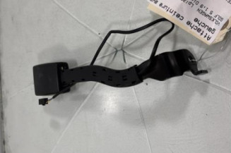 Attache ceinture avant gauche VOLKSWAGEN GOLF 5