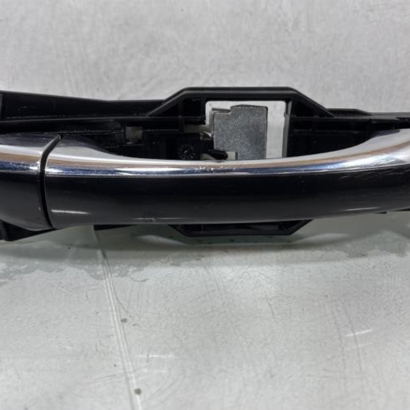 Poignee porte avant droit MERCEDES CLASSE CLK 209 Photo n°1