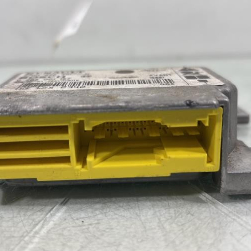 Boitier air bag RENAULT CLIO 2 Photo n°1