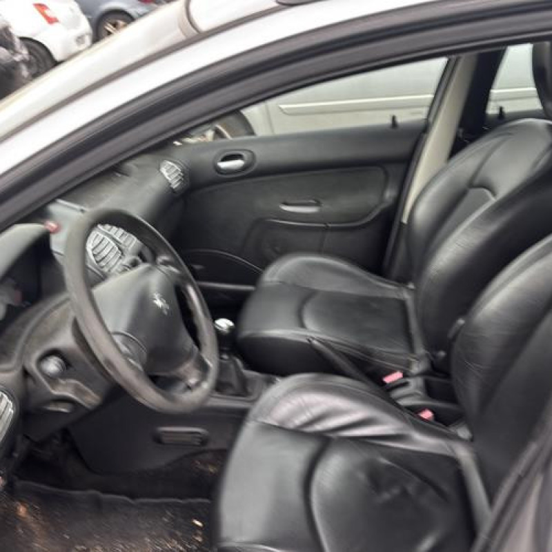 Boitier BSI PEUGEOT 206 Photo n°16