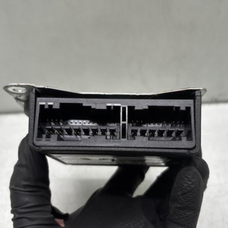 Boitier air bag PEUGEOT 208 1 Photo n°3