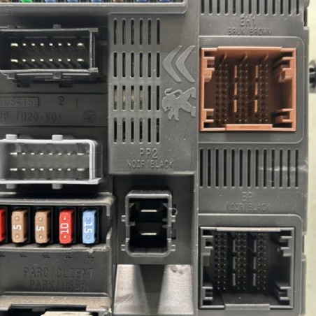 Boitier BSI PEUGEOT 208 1