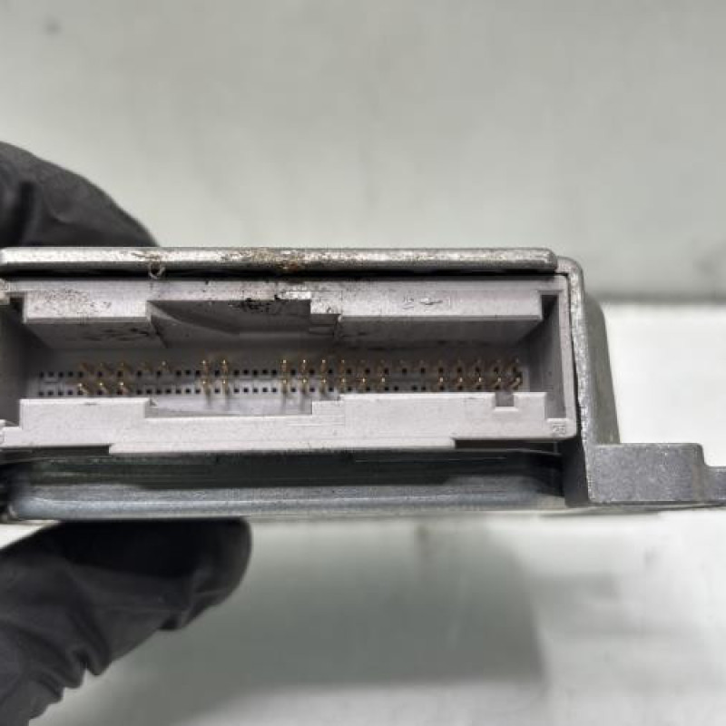 Boitier air bag RENAULT CLIO 2 Photo n°3