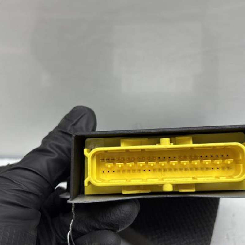 Boitier air bag VOLKSWAGEN POLO 5 Photo n°3