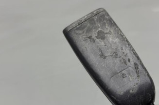 Attache ceinture avant gauche NISSAN PATROL 1