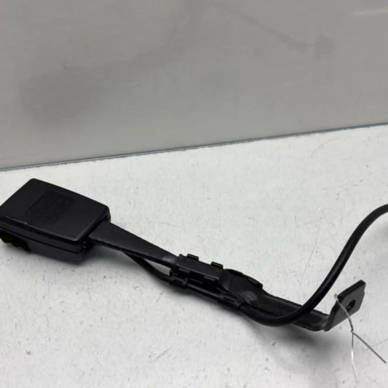Attache ceinture avant gauche AUDI A3 2 Photo n°6