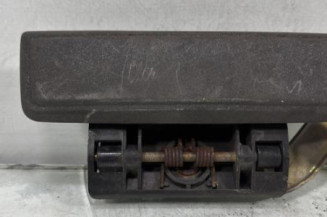 Poignee porte avant droit PEUGEOT 205 Photo n°1