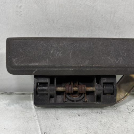 Poignee porte avant droit PEUGEOT 205