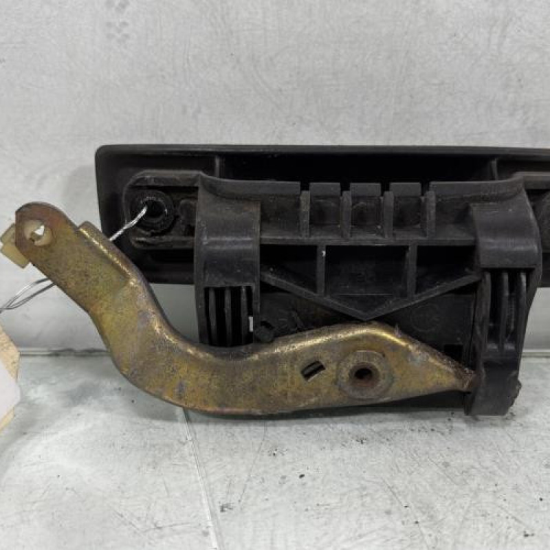 Poignee porte avant droit PEUGEOT 205 Photo n°4
