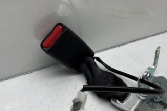 Attache ceinture arriere gauche RENAULT KADJAR Photo n°1