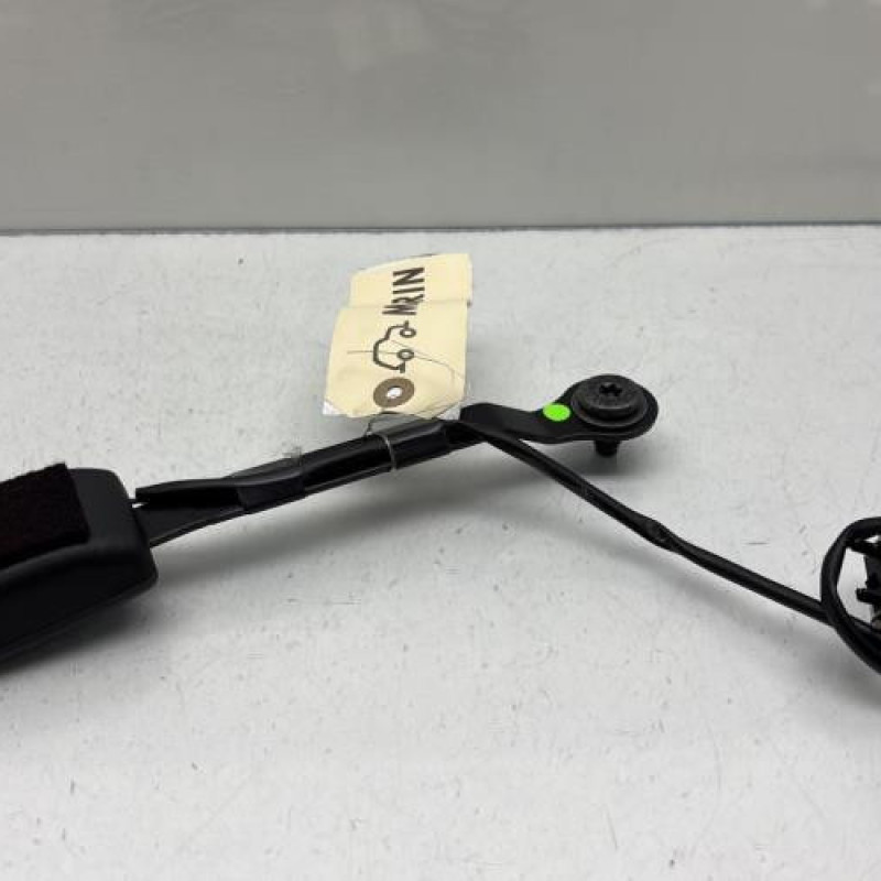 Attache ceinture avant droit RENAULT KADJAR Photo n°1