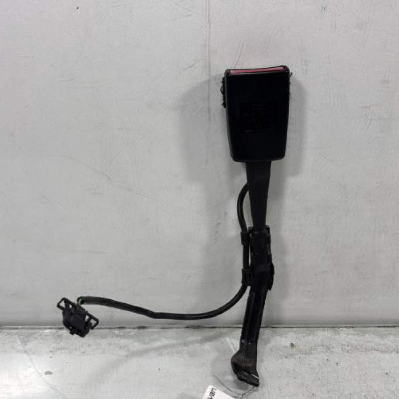 Attache ceinture avant gauche AUDI A3 2 Photo n°1