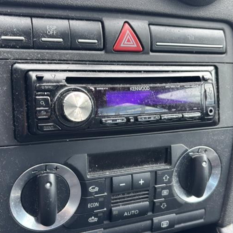 Attache ceinture avant gauche AUDI A3 2 Photo n°20