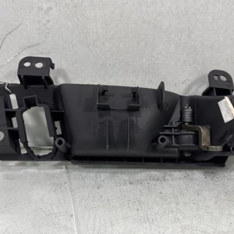 Poignee interieur avant gauche AUDI A3 2 Photo n°3