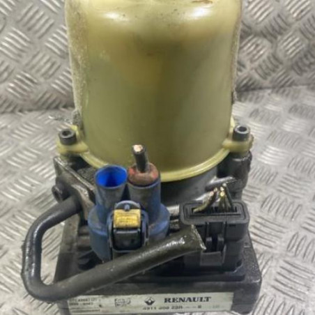 Pompe de direction RENAULT LAGUNA 3