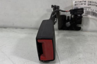 Attache ceinture arriere gauche FORD KUGA 2