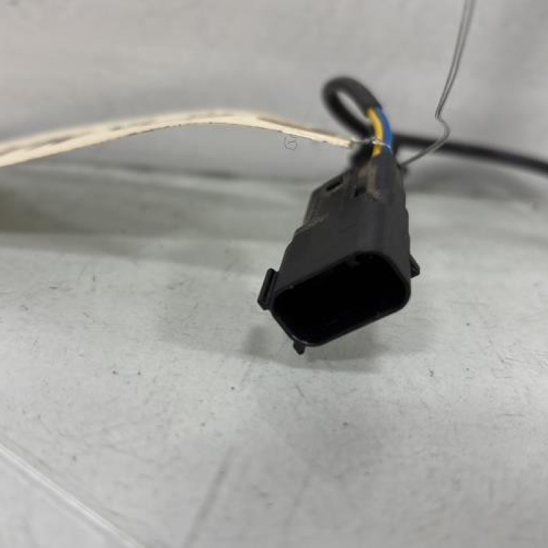 Attache ceinture avant droit FORD KUGA 2 Photo n°5