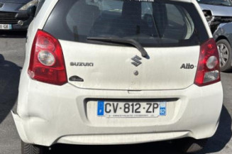 Attache ceinture avant droit SUZUKI ALTO 3