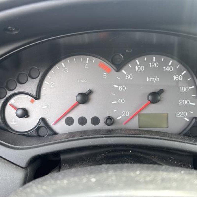 Feu arriere principal droit (feux) FORD FOCUS 1 Photo n°20