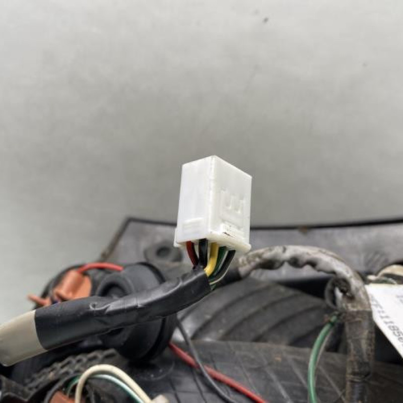 Feu arriere principal droit (feux) KIA RIO 2 Photo n°3