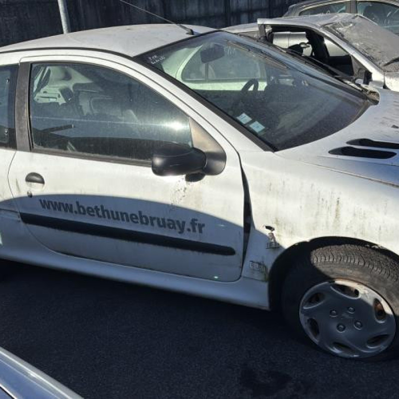 Boitier air bag PEUGEOT 206 Photo n°8