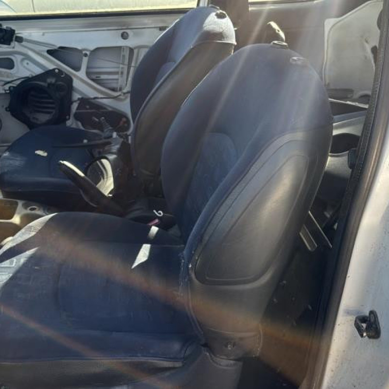 Boitier air bag PEUGEOT 206 Photo n°11