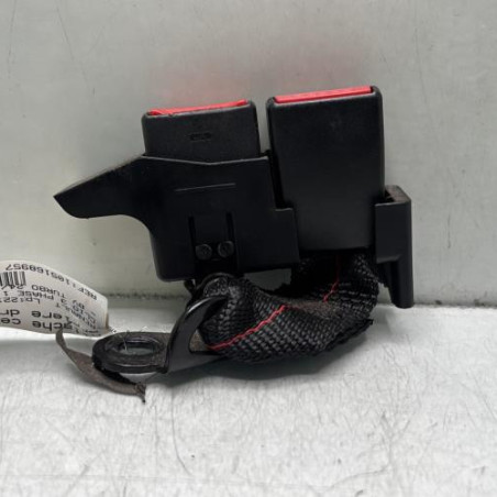 Attache ceinture arriere droit RENAULT CLIO 3