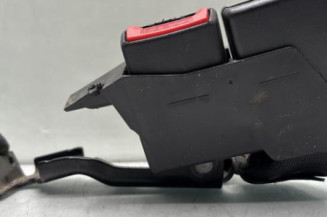 Attache ceinture arriere gauche RENAULT CLIO 3