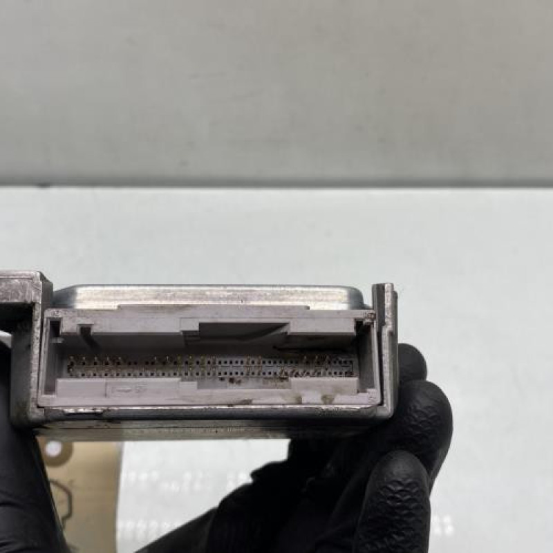 Boitier air bag RENAULT CLIO 2 Photo n°3