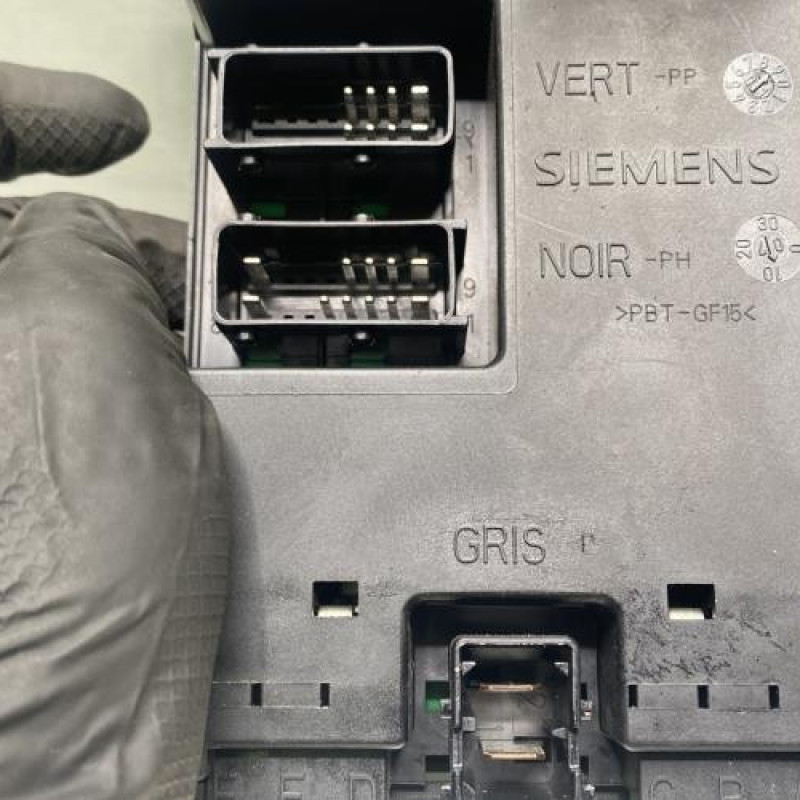 Boitier BSI PEUGEOT 206 Photo n°4