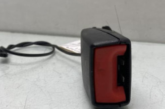 Attache ceinture arriere droit OPEL CORSA E