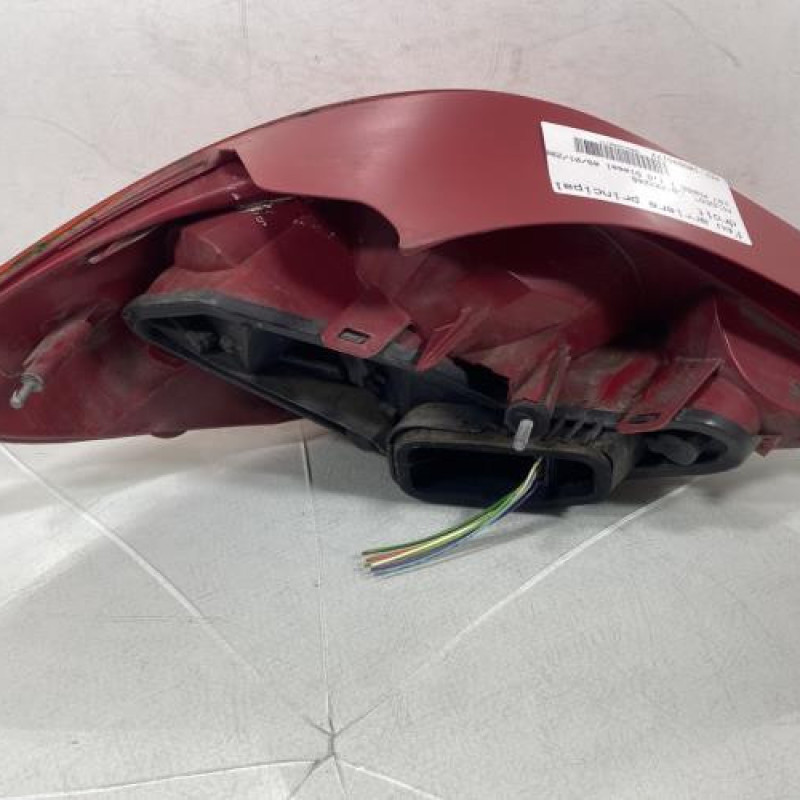 Feu arriere principal droit (feux) PEUGEOT 207 Photo n°3