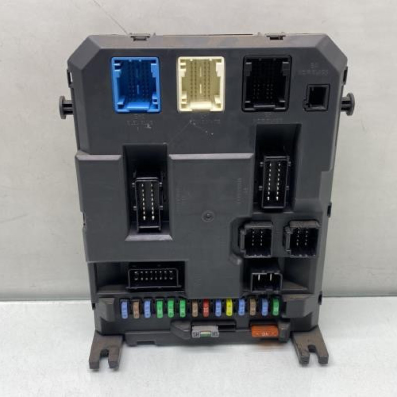 Boitier BSI PEUGEOT 207 Photo n°1