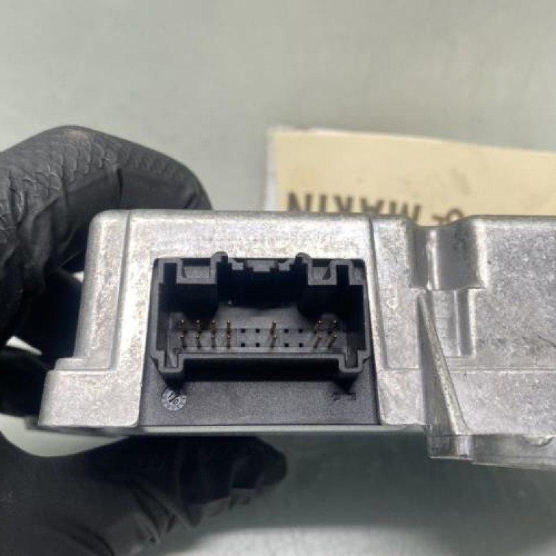 Boitier air bag RENAULT CLIO 3 Photo n°3