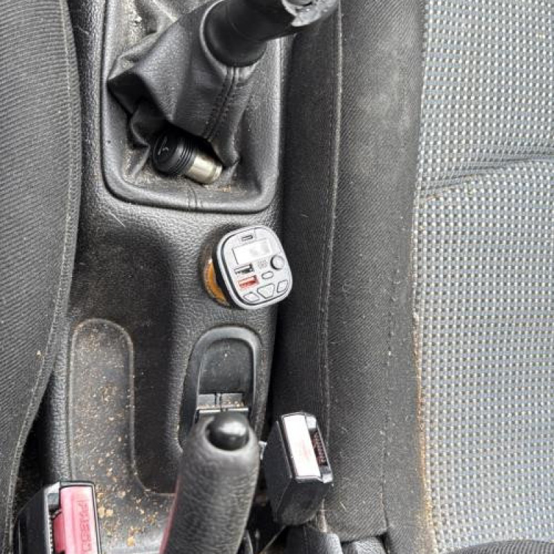 Boitier BSI PEUGEOT 206 Photo n°19