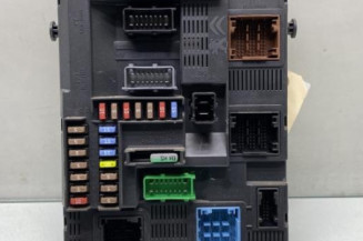 Boitier BSI PEUGEOT 308 2 Photo n°1