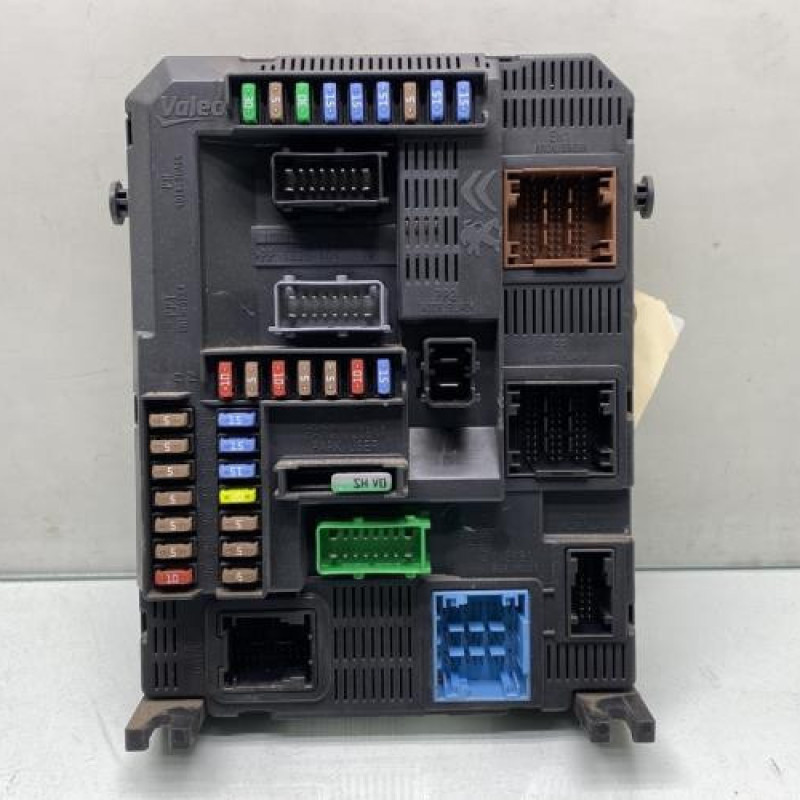 Boitier BSI PEUGEOT 308 2 Photo n°1