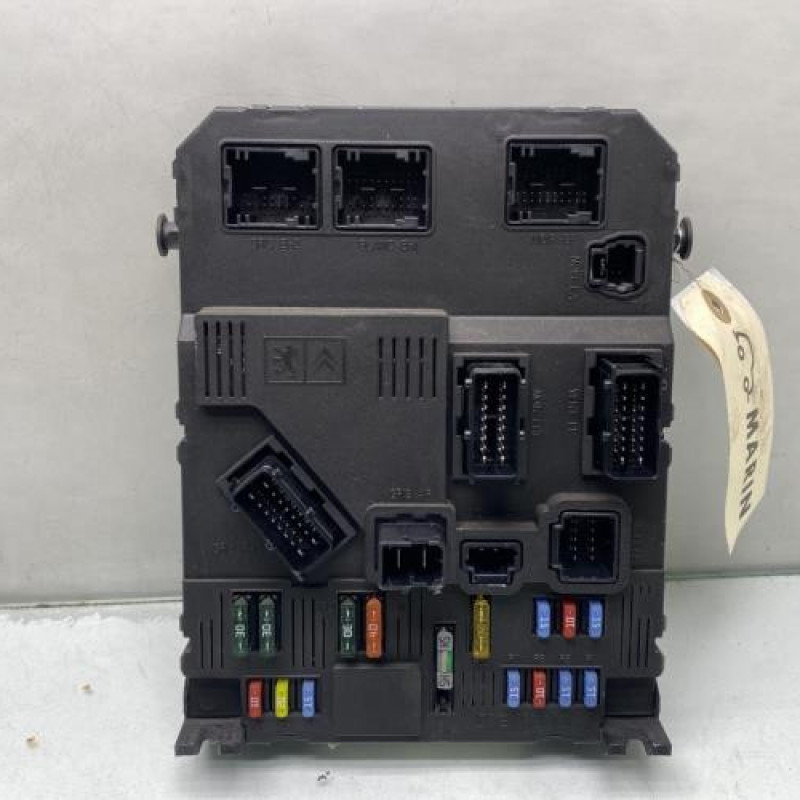 Boitier BSI PEUGEOT 206 Photo n°1